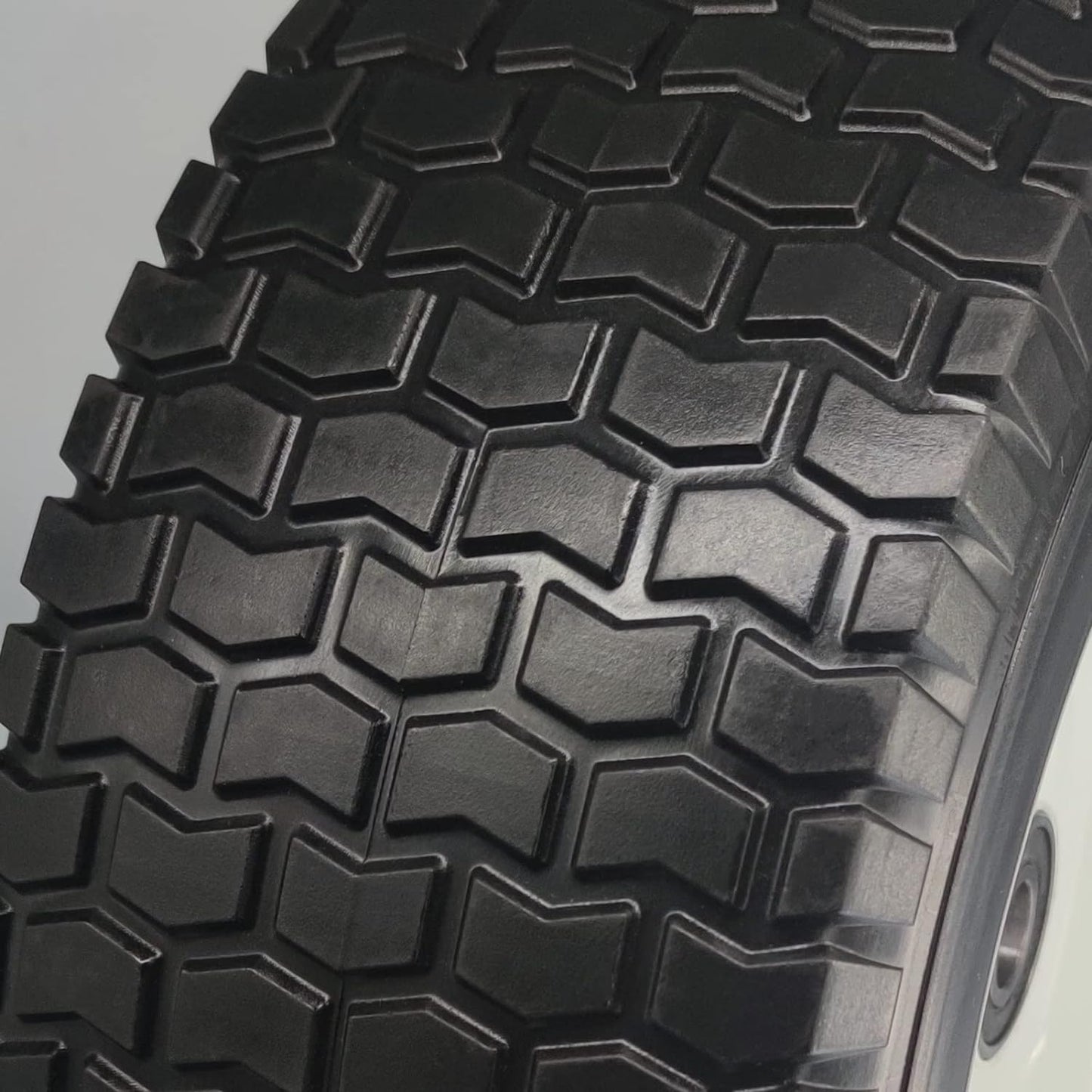 Flat Free Lawn Mower Tire 13x5.00-6, 3/4 & 5/8 Bearings, 3" Hub